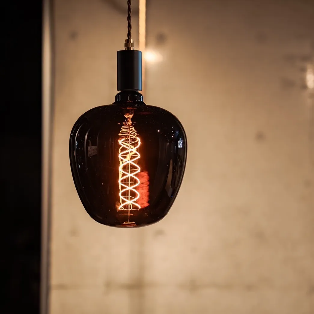 宮古島の風を感じるシーシャバー、その空間は「大縁海」が手掛け...